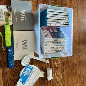 Wii & WiiU games and gear